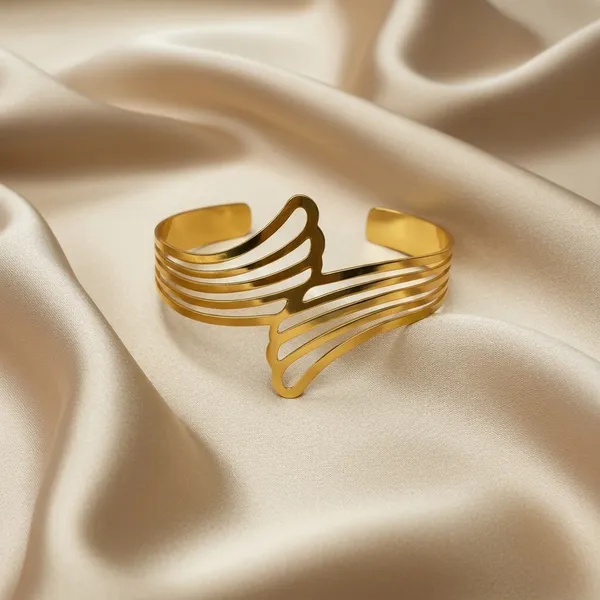 Golden_Wing_Cut-Out_Bracelet