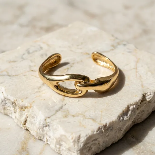 Bold_Sculptural_Gold_Cuff_Bracelet