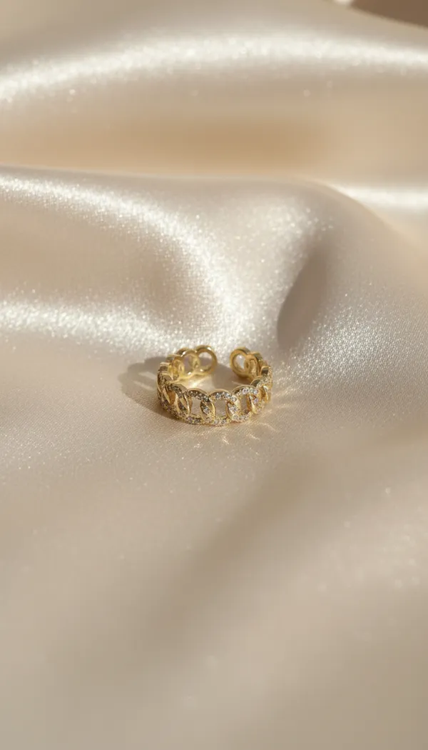 Glimmering_Gold_Cuban_Ring