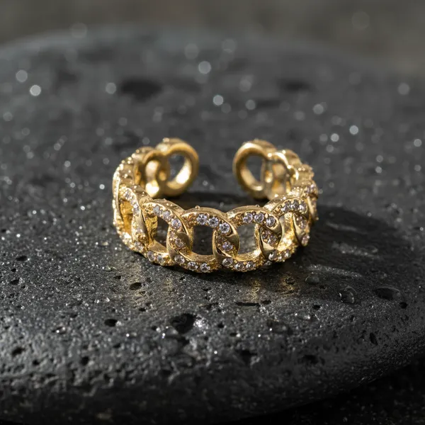 Glimmering_Gold_Cuban_Ring