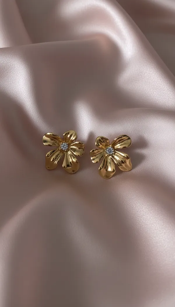 Golden_Petal_Earrings