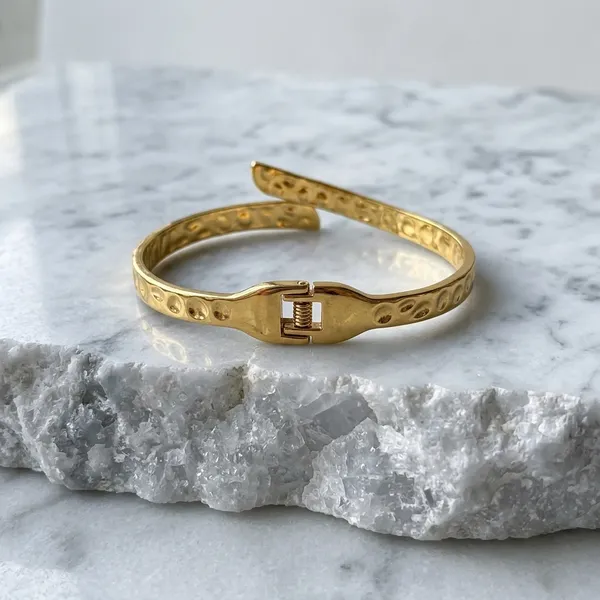 Hammered_Gold_Cuff_Bracelet