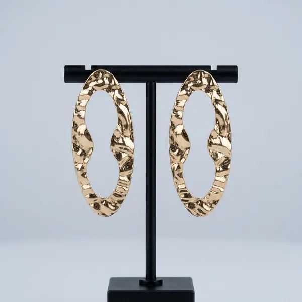 Hammered_Gold_Oval_Earrings
