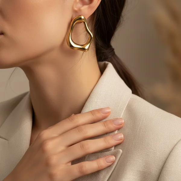 Sculptural_Gold_Organic_Earrings