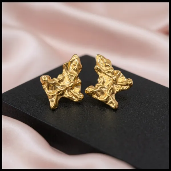 Molten_Gold_Abstract_Statement_Pair_Of_Earrings