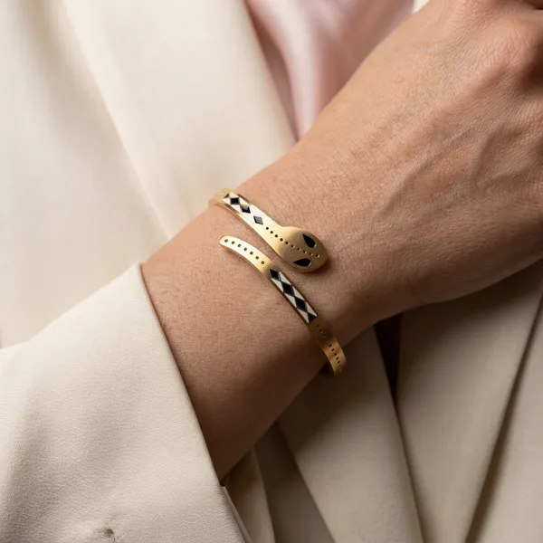 Gold_Plated_Bracelet_Snake_Motif_Bracelet