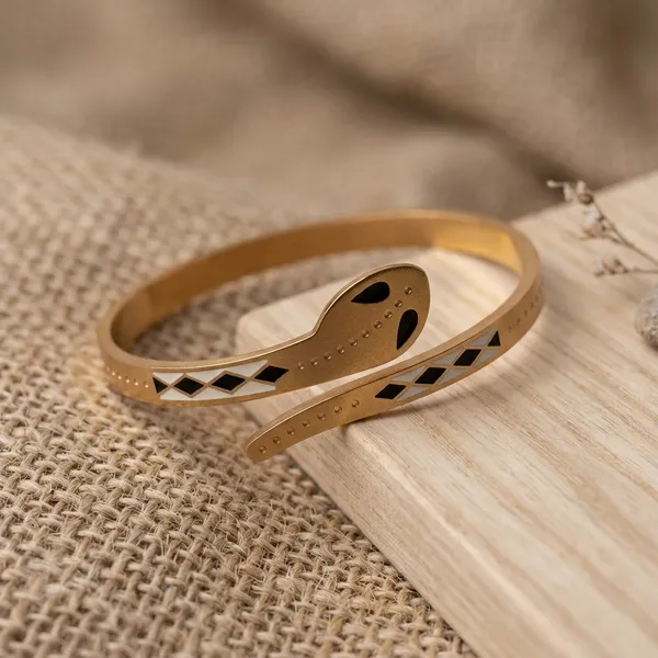 Gold_Plated_Bracelet_Snake_Motif_Bracelet