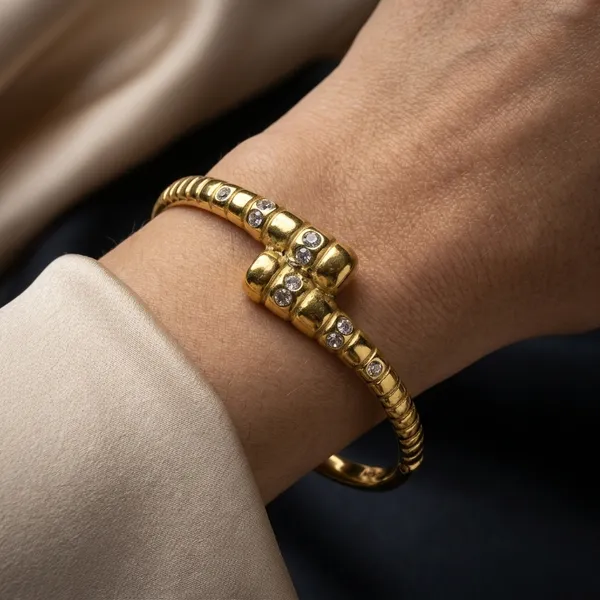 Crystal-Studded_Gold_Bangle_Bracelet