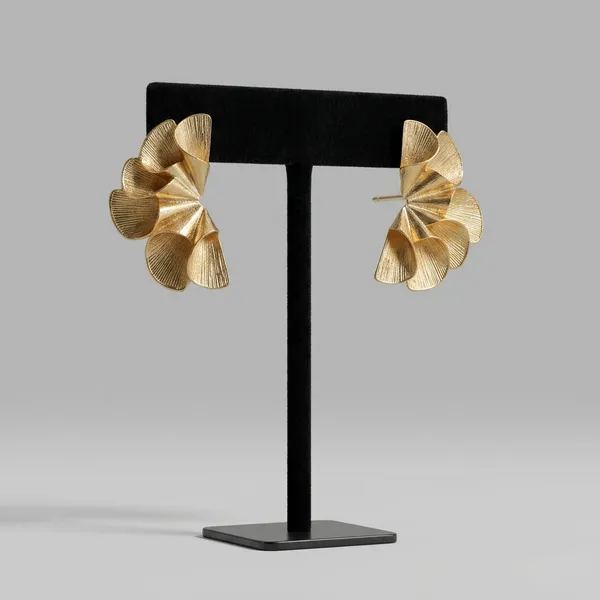 Golden_Radiance_Fan_Earrings