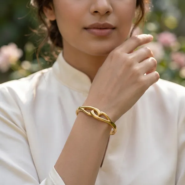 Gilded_Knot_Bangle_Bracelet