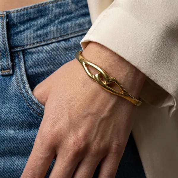 Gilded_Knot_Bangle_Bracelet