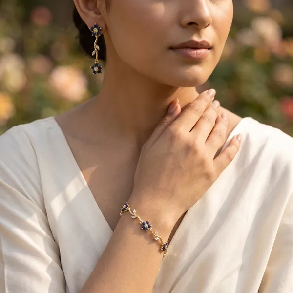 Midnight_Bloom_Tulip__Bracelet