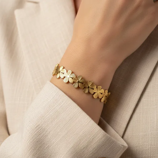Golden_Bloom_Bracelet