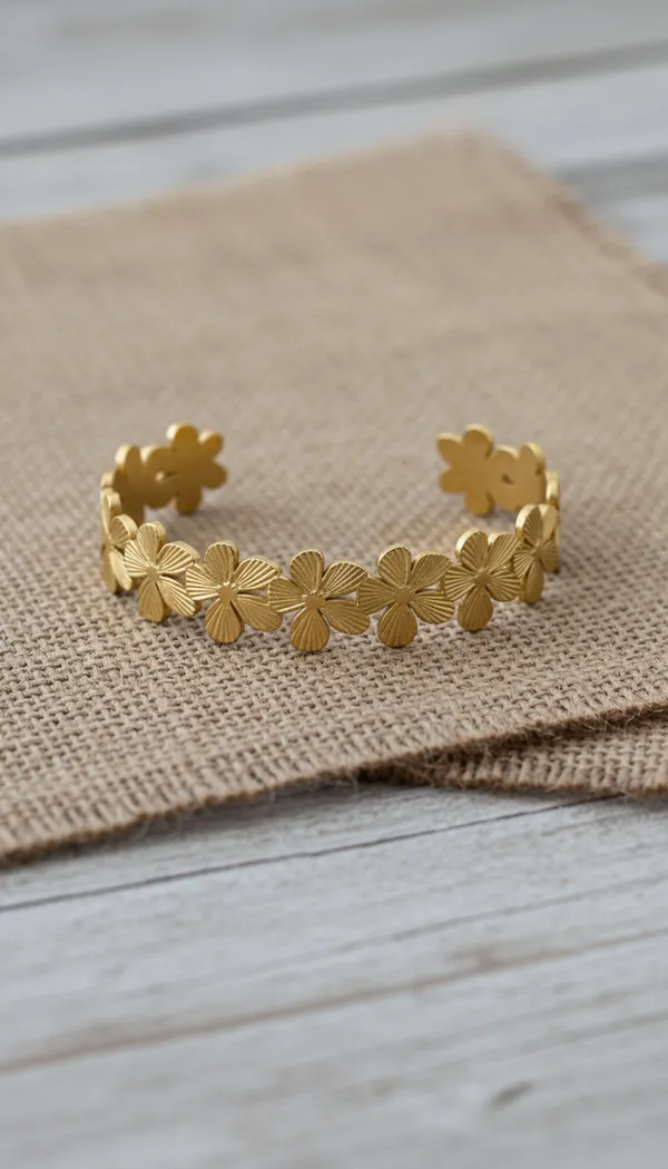 Golden_Bloom_Bracelet