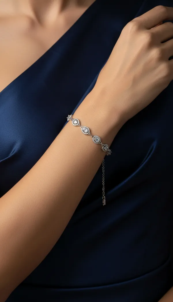 Elegant_Silver-Toned_Marquise_Crystal_Linked_Bracelet