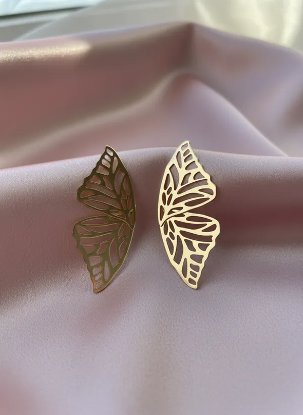 Golden_Butterfly_Wing_Earrings
