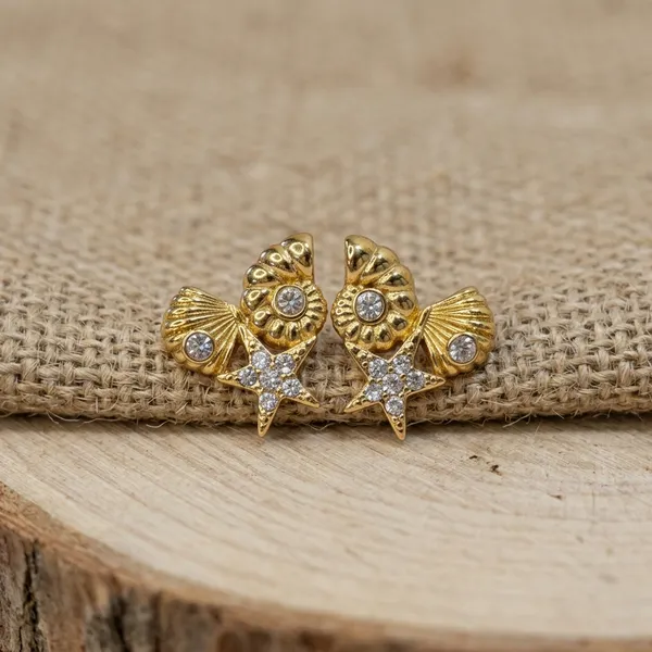 Ocean_Glimmer_Shell_And_Star_Stud_Earrings