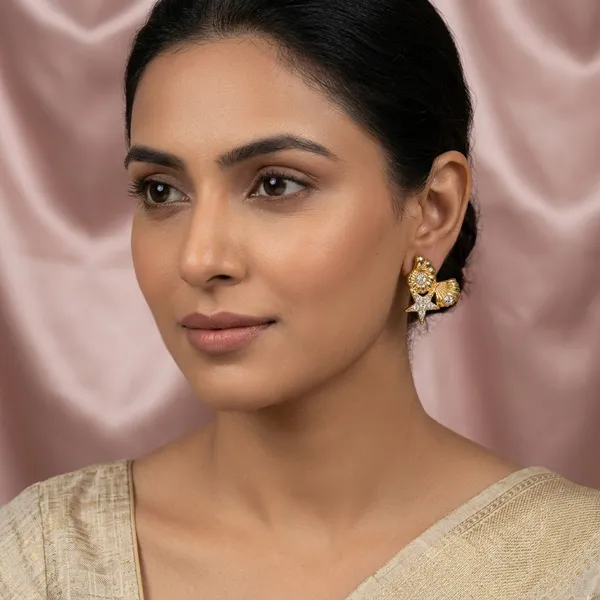 Ocean_Glimmer_Shell_And_Star_Stud_Earrings