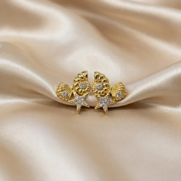 Ocean_Glimmer_Shell_And_Star_Stud_Earrings