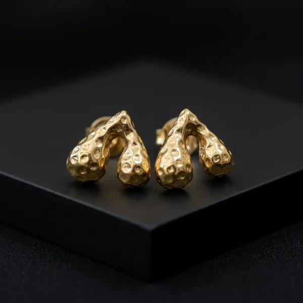Artisanal_Hammered_Gold_Organic_Earrings