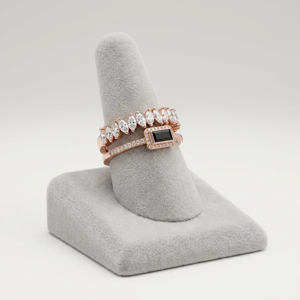 Regal_Baguette_Crown_Ring