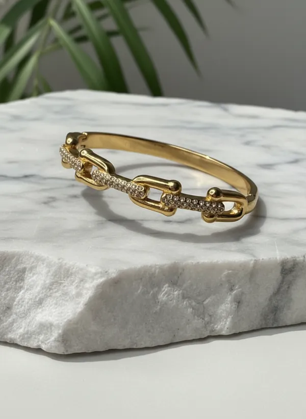 Radiant_Gold_Pav_Link_Bracelet
