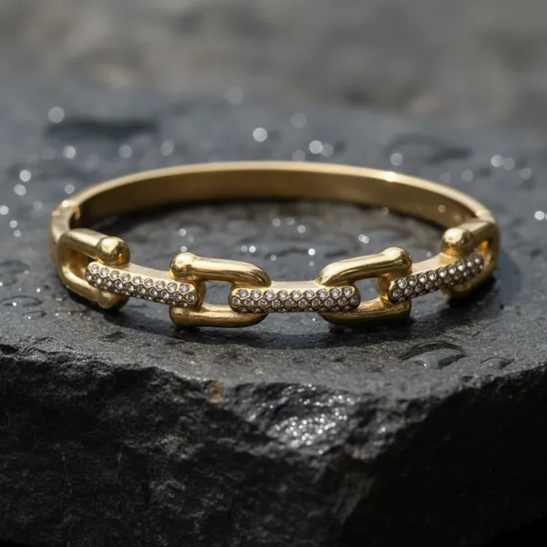 Radiant_Gold_Pav_Link_Bracelet