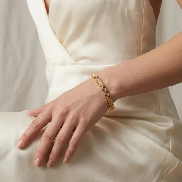 Luxe_Gold_Crystal_Bracelet