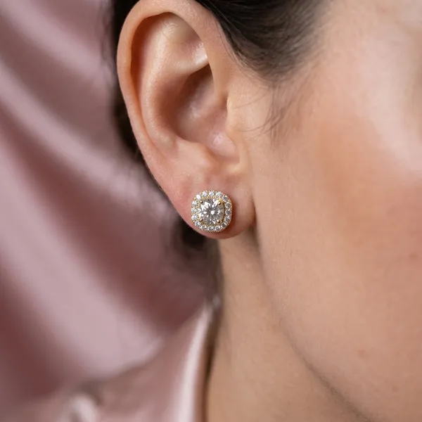 Radiant_Halo_Earrings