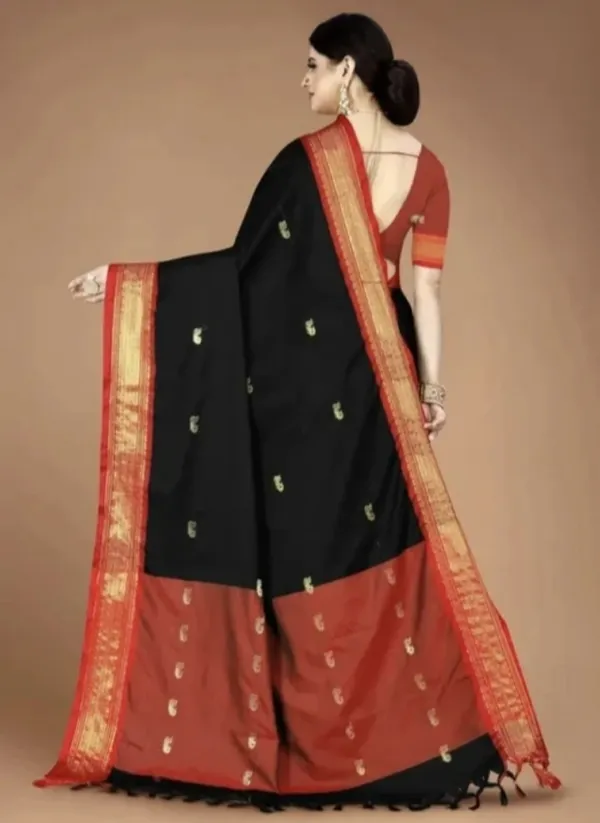 Black_Traditional_Woven_Saree_for_Women