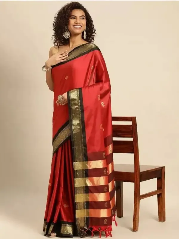 Red_Cotton_Silk_Woven_Traditional_Saree_For_Women_Saree_under_999