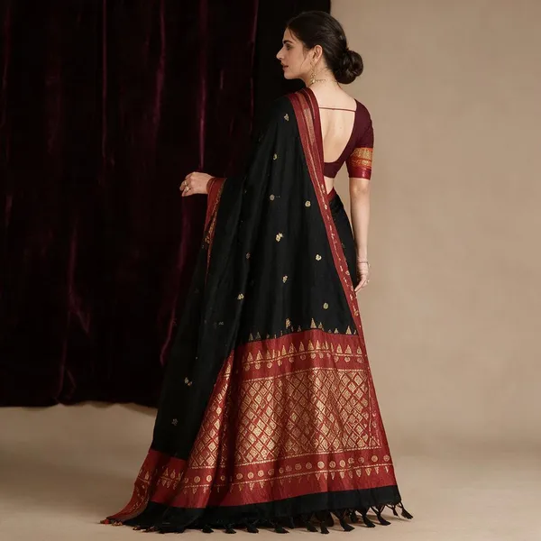 Black_Cotton_Silk_Woven_Traditional_Saree_For_Women_Saree_under_999