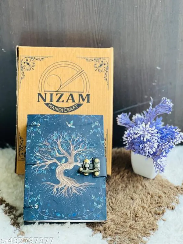 Tree_With_Lock_Diary_Handmade_Antique_Diary