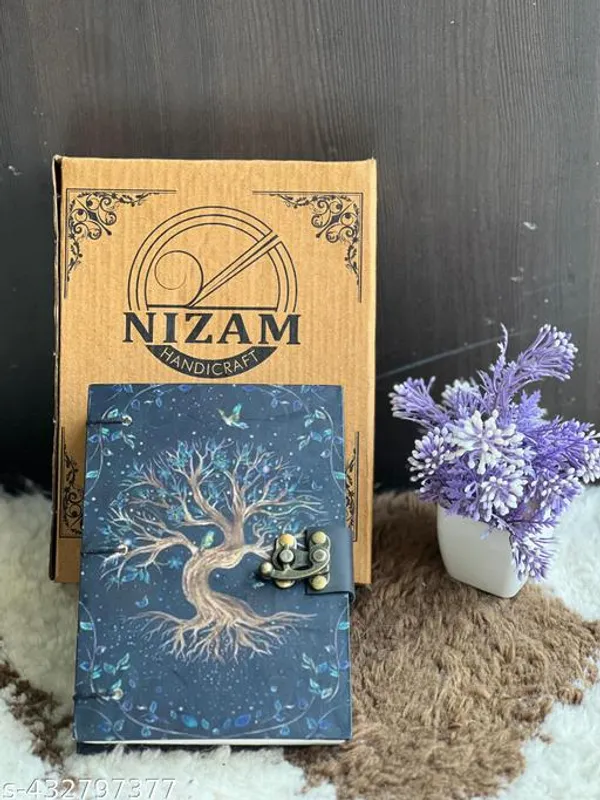 Tree_With_Lock_Diary_Handmade_Antique_Diary