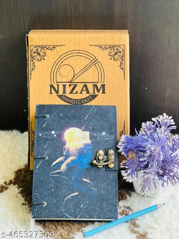 Astronaut_Printed_Diary_Notebook_With_Lock_Clasp_For_Gift_Office_Use_5_7_Inch_200_Pages_A5_Diary_Unruled_200_Pages