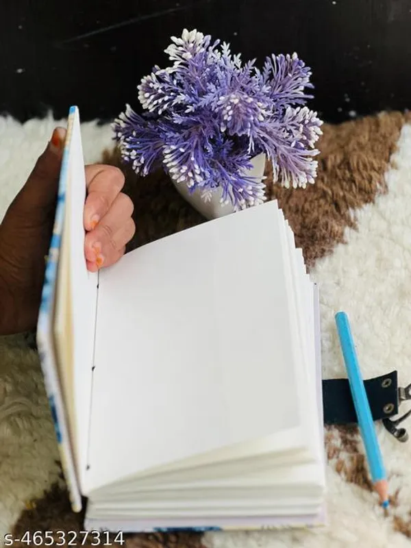 Flower_Heart_Printed_Diary_Notebook_With_Lock_Clasp_For_Gift_Office_Use_5_7_Inch_200_Pages_A5_Diary_Unruled_200_Pages