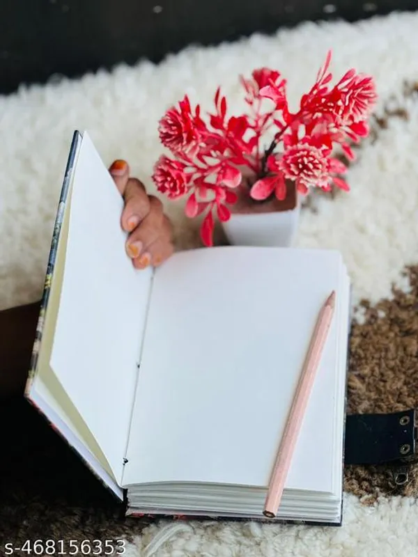 Girls_Earth_Printed_Diary_Notebook_With_Lock_Clasp_For_Gift_Office_Use_5_7_Inch_200_Pages_A5_Diary_Unruled_200_Pages