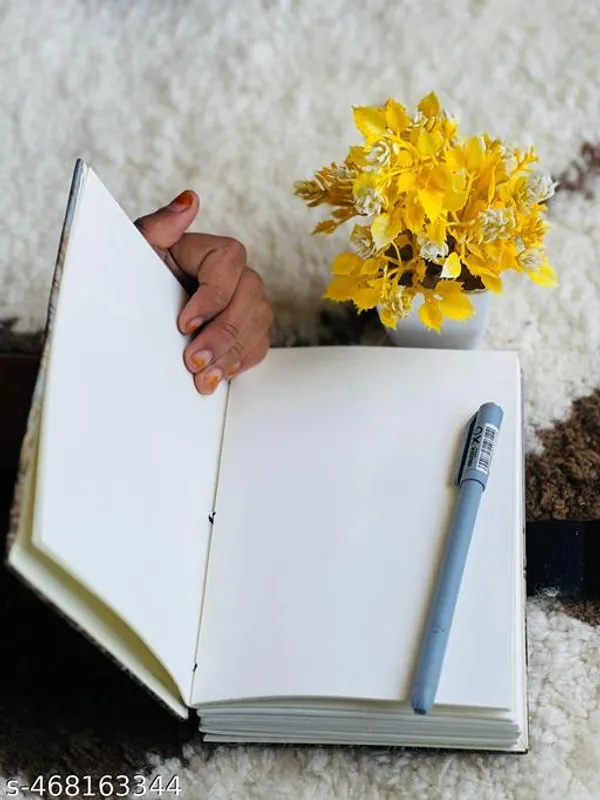 Sale_Price_Live_Trendy_Fly_Printed_Diary_Notebook_With_Lock_Clasp_For_Gift_Office_Use_5_7_Inch_200_Pages_A5_Diary_Unruled_200_Pages