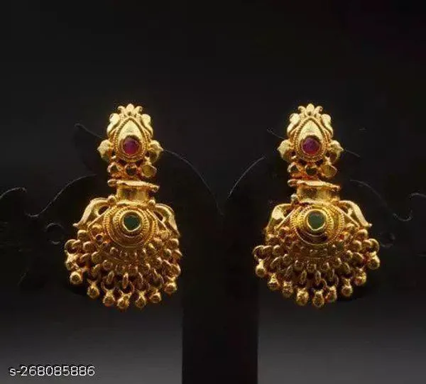 Gold_Alloy_Earrings_For_Women
