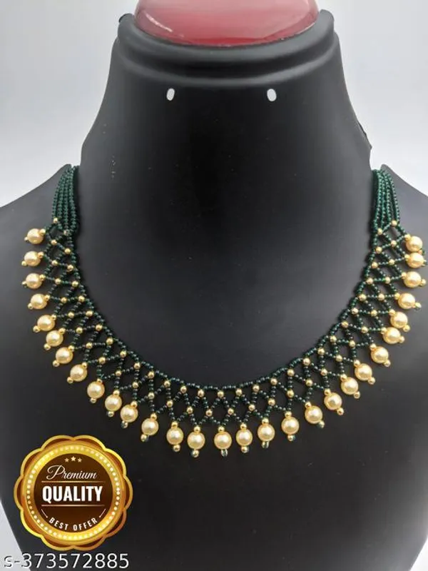Gold_Alloy_Necklace_For_Women
