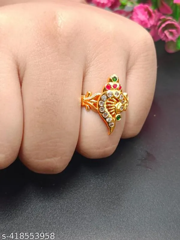 Gold_Alloy_Ring_For_Women