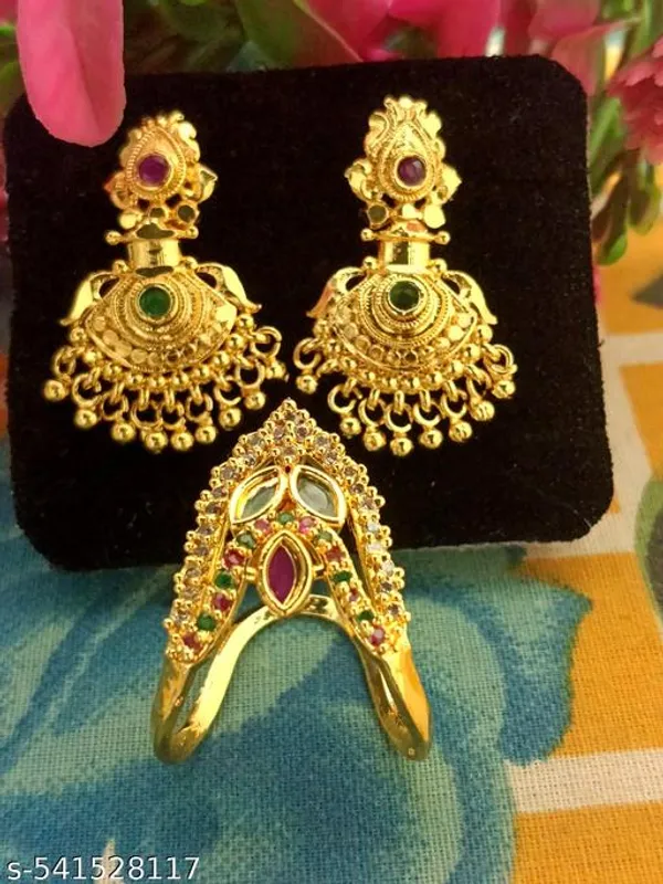 Gold_Alloy_Earrings_For_Women