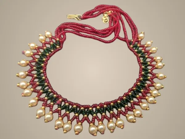 Gold_Alloy_Necklace_For_Women