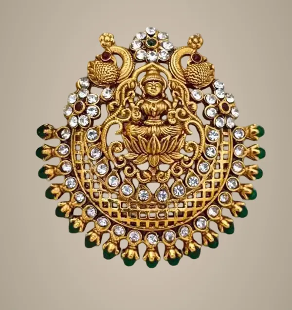 Gold_Alloy_Pendant_For_Women