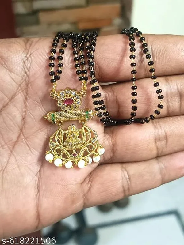 Gold_Alloy_Mangalsutra_For_Women
