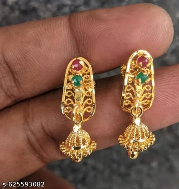 Gold_Alloy_Earrings_For_Women