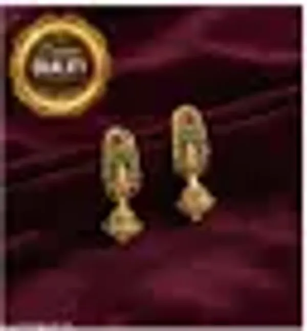 Gold_Alloy_Earrings_For_Women