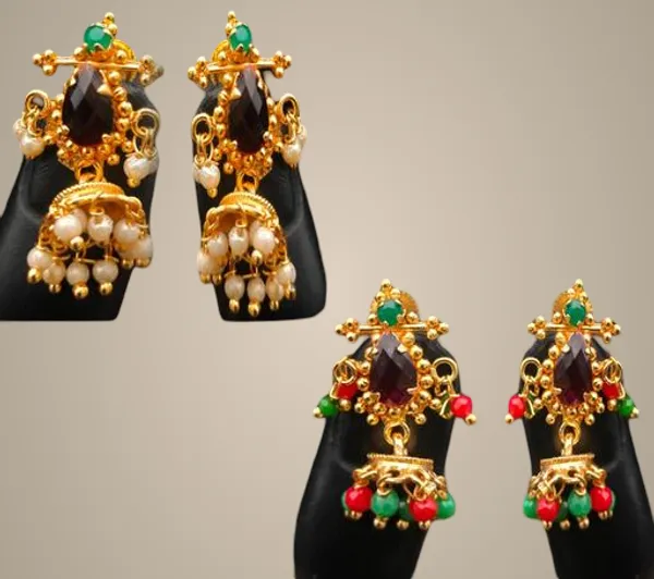 Gold_Alloy_Earrings_For_Women
