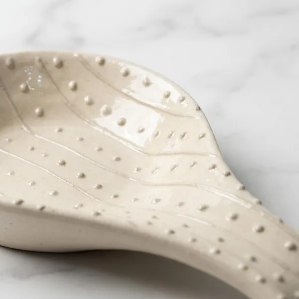 Handcrafted_Dot_Texture_Spoon_Rest