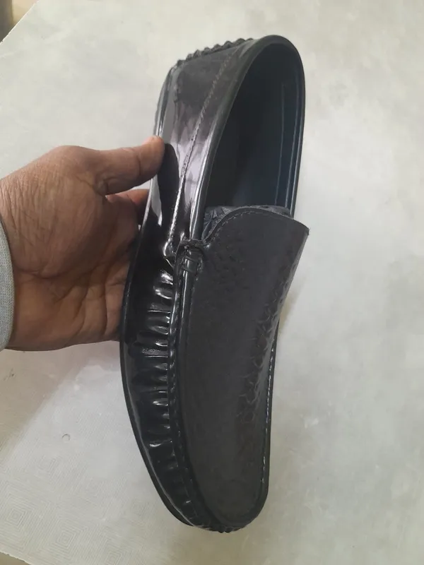 Black_Leather_Leather_Loafers_For_Men